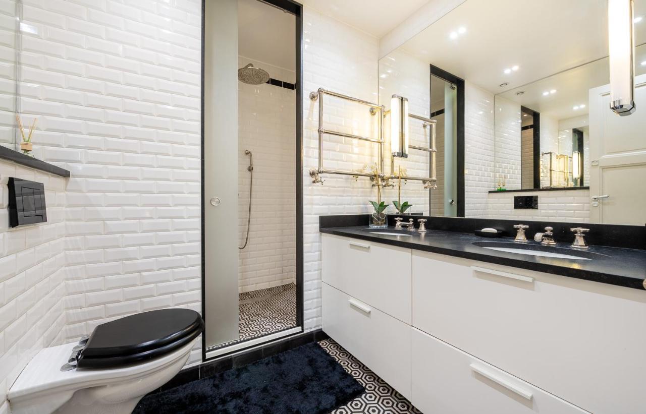 Spacieux Et Elegant Porte Des Ternes Apartment